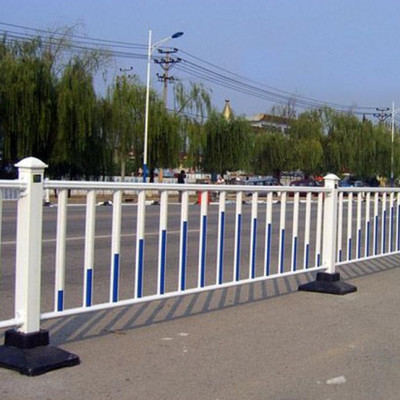 廣西(xī)公路防護欄廠家(jia)***